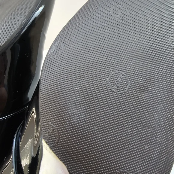 Gucci Black Patent Leather Buckle Combat Boots Size 39 With Anti Slip Sole - Picture 5 of 13